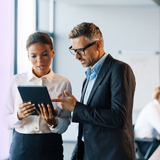  Man and women discussing something
