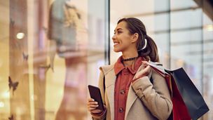 girl with shopping bags