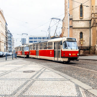 tram in city 