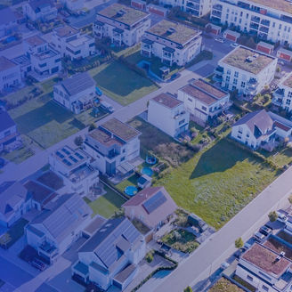 Personen auf dem Laufband