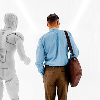 Roboter und Mann