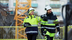 ingeniører på byggeplass