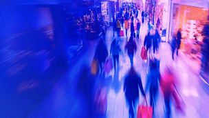 motion-movement-in-a-retail-store