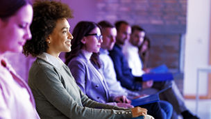 Japanese alt text: スタートアップ企業の成長ステージに合わせた人事戦略