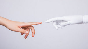 人とAIがつながる