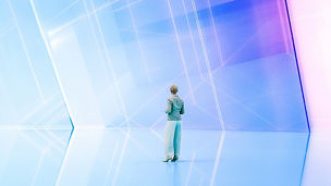 Japanese alt text: AIを活用したビジネス変革支援