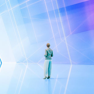 Japanese alt text: AIを活用したビジネス変革支援