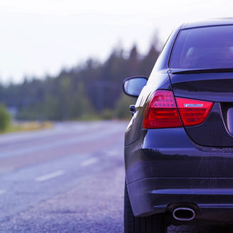 Japanese alt text: EU ELV規制における金属のリサイクル材含有義務について　前編