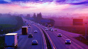 Japanese alt text: 自動運転車による商業サービスはいつ実現するのか？～中国市場への高い期待