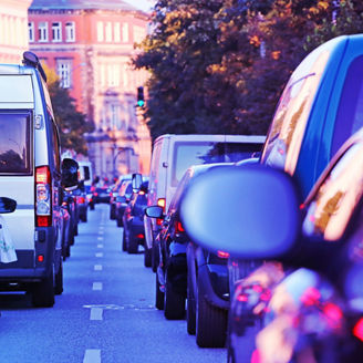 Japanese alt text: 自動車業界に求められるデジタルケイパビリティ