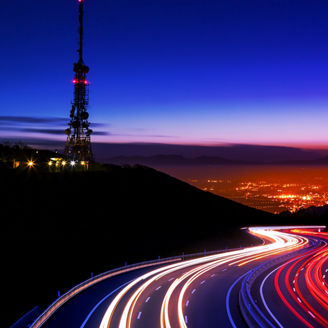 Japanese alt text: データドリブンで加速する自動車業界