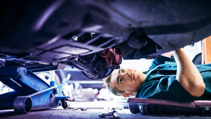 Japanese alt text: 自動車アフターサービスの新時代