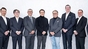 Japanese alt text: 全員