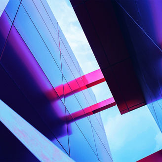 ビルの渡り廊下