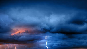 Japanese alt text: BCP4.0　～レジリエンス経営の時代に求められる未来のBCPの在り方とは？～