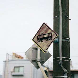 Japanese alt text: 路線バス運行ルート最適化を実現する地理空間分析と強化学習技術