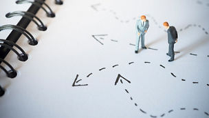 Japanese alt text: コグニティブディシジョンセンター構築支援