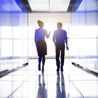 Japanese alt text: 不祥事発覚後の企業信頼回復