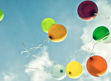 Japanese alt text: カラフルな風船