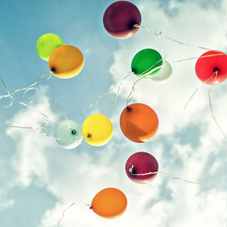 Japanese alt text: 消費財・小売・サービス