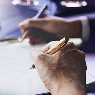 Japanese alt text: コーポレートガバナンス報告書から読み解くガバナンス改革の動向