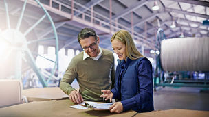 Japanese alt text: KPMG and Coupa