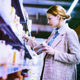  顧客中心の調達モデル構築支援：カスタマージャーニーの再定義