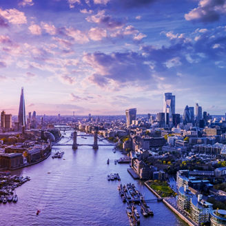 Japanese alt text:　サイバーセキュリティに関する規制・ガイドラインの最新動向