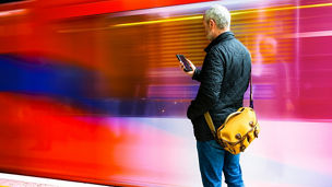 Japanese alt text: 重要インフラに係るサイバーインシデント報告法の対応ポイント