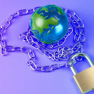 Japanese alt text: 今、必要なサプライチェーンのセキュリティ管理とは