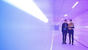 3社の提供サービスや働き方の違い