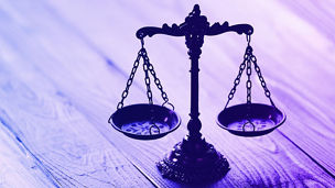 Japanese alt text: データ関連法規制対応戦略策定支援