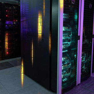 Japanese alt text: 全社データセキュリティ構築支援