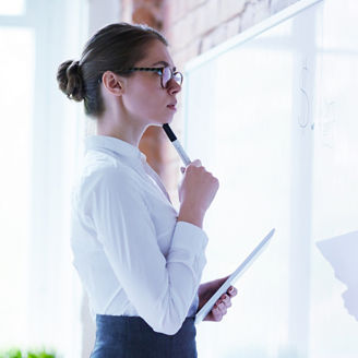 Japanese alt text: リスキリングに対するモチベーション向上のカギとは