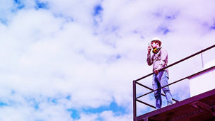 Japanese alt text: 工場コンプライアンスリスクアセスメントサービス