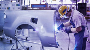 Japanese alt text: まだ間に合う「生成AIの自動車業界へのインパクト」を考える