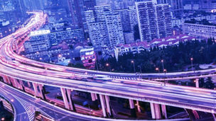 Japanese alt text: 変転する時代‐自動車部品メーカーの生まれ変わり戦略とは‐