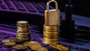 Japanese alt text: 金融機関に求められるサイバーセキュリティ