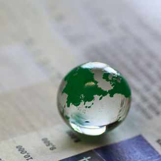 Japanese alt text: 金融