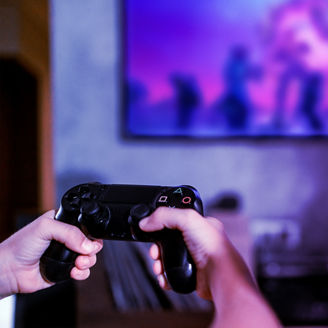 Japanese alt text: インゲーム広告でZ世代の購買意欲を獲得するには？