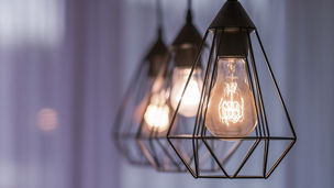 Japanese alt text: 電力業界向けサービス