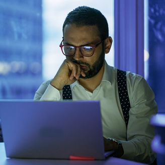 Japanese alt text: 地政学等リスクの高まりとデジタル化を踏まえたグループガバナンスの在り方