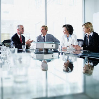 Japanese alt text:会議室