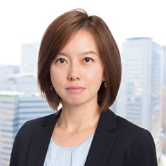 Japanese alt text: 藤原 初美