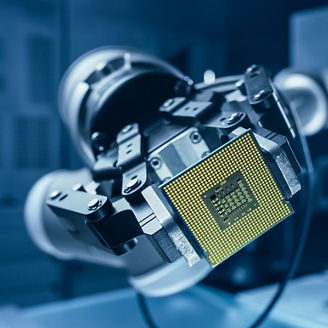 Japanese alt text: 製造セクター