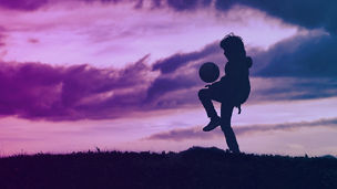 Japanese alt text: WEリーグとKPMGが挑む、女性活躍社会の実現を通じた社会変革