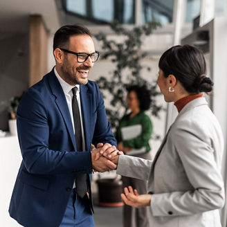 Japanese alt text: 戦略的投資家エンゲージメント実行体制構築支援