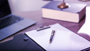 Japanese alt text: KDDIが取り組む知財・無形資産戦略の策定を支援