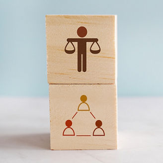 Japanese alt text: KPMGコンサルティング株式会社　倫理行動規範