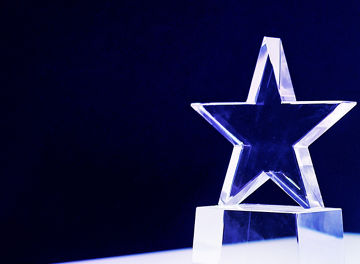 Japanese alt text: 「Coupa Sales Partner of the Year」をEMEA & APJ部門で受賞